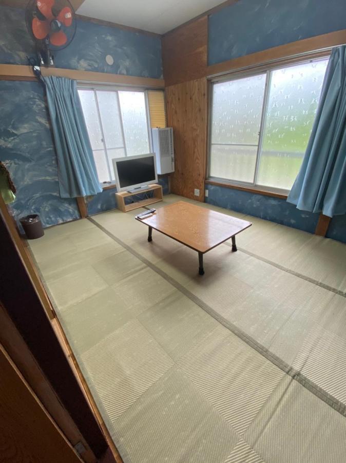 伊豆 白浜 ゲストハウス茉心 Shimoda  Esterno foto